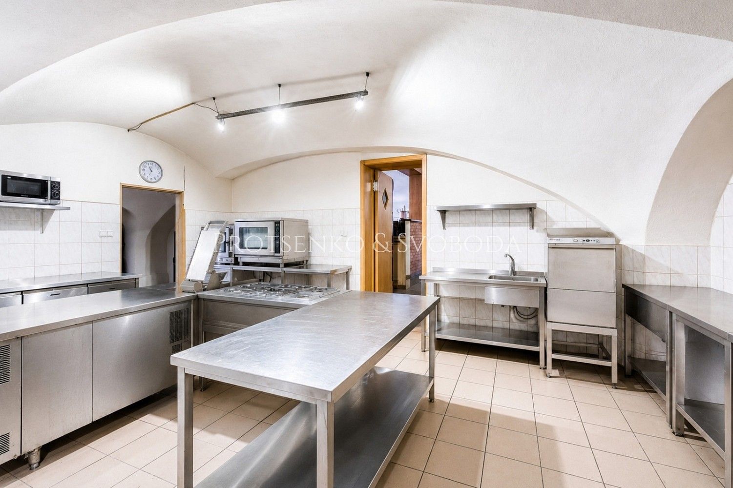 Činžovní dům · 218 m² · Dobšice, okres Znojmo, Jihomoravský kraj - 4