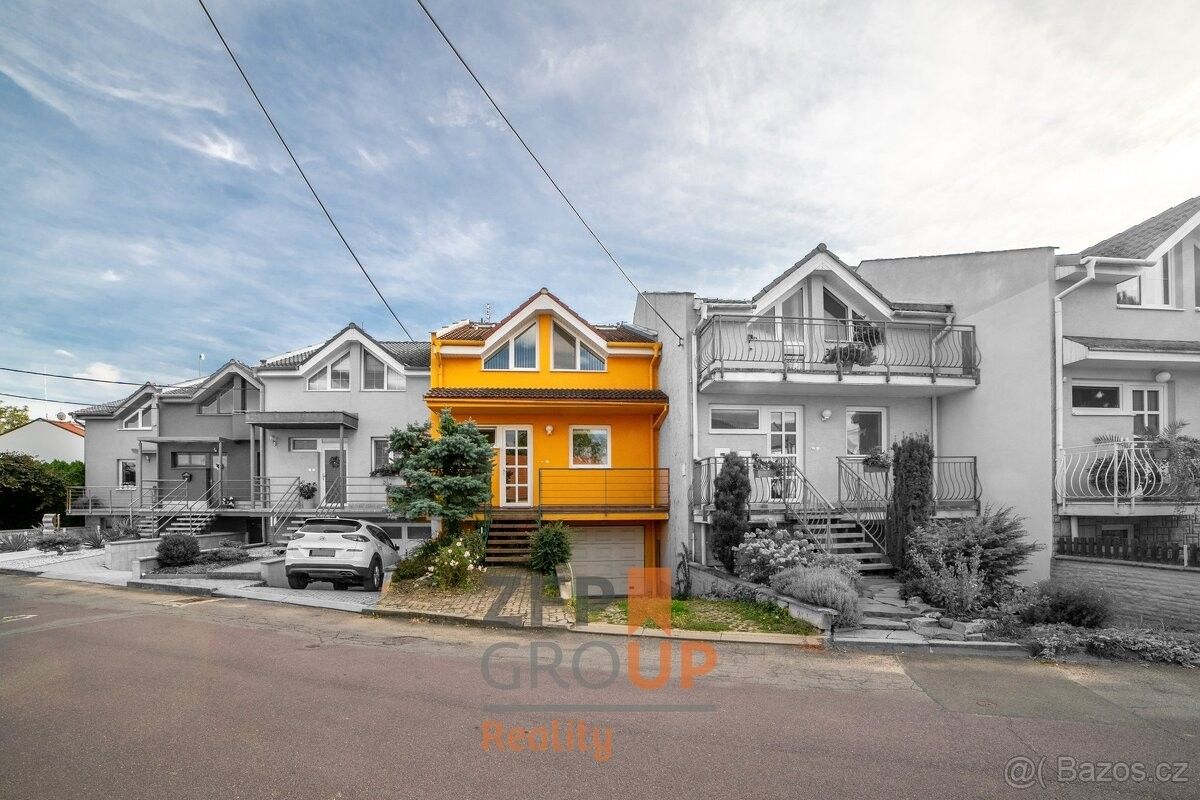 Rodinné domy, Rajhrad, 664 61