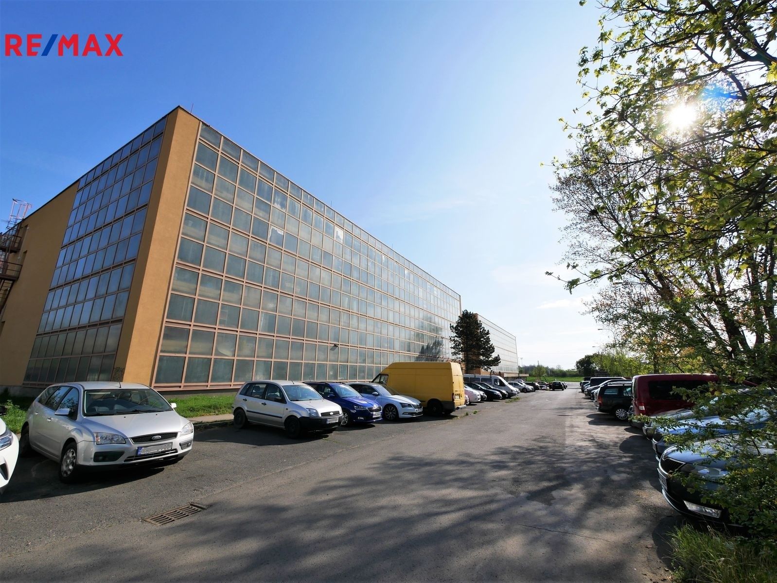 Garáže, Lovosická, Praha, 15 m²