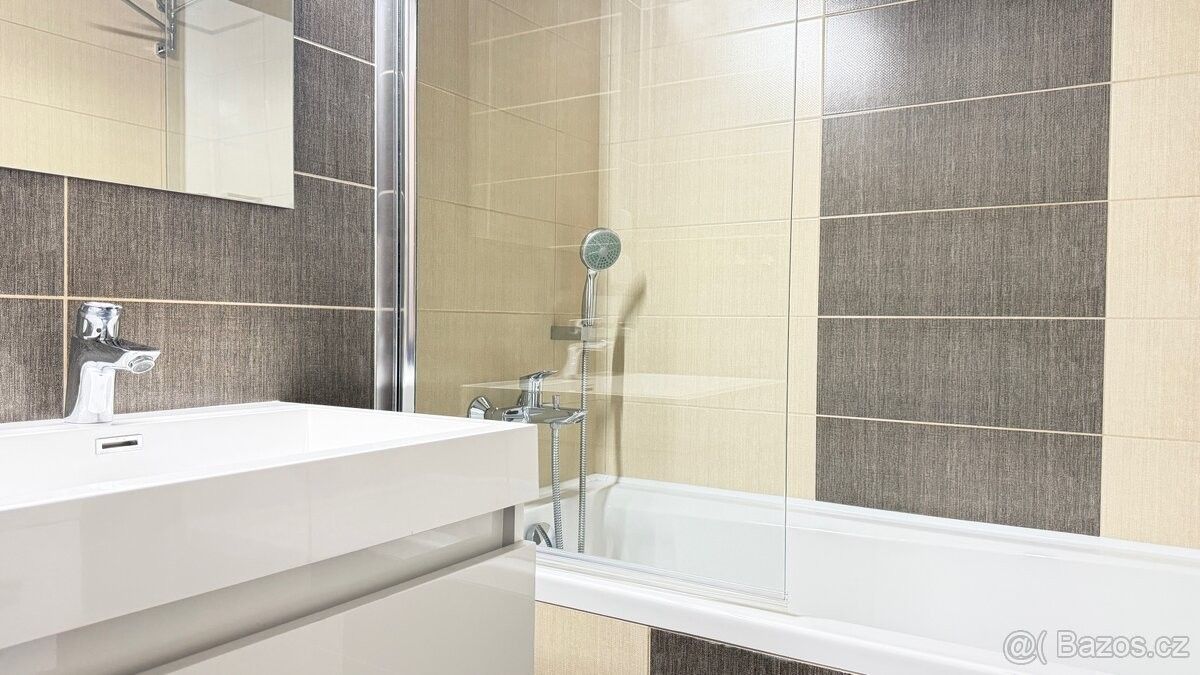 Prodej byt - Jirkov, 431 11