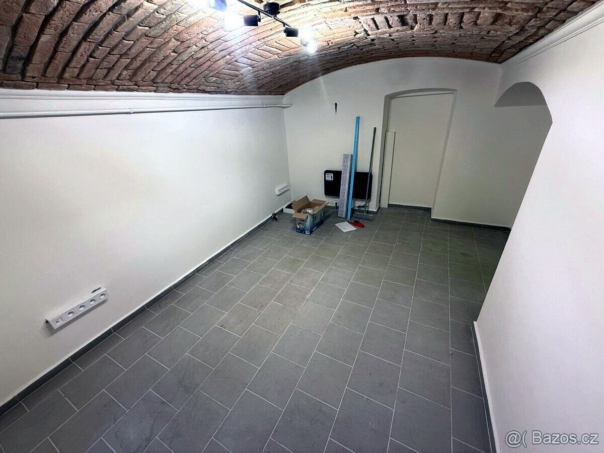 Sklady, Kolín, 280 02 - 2