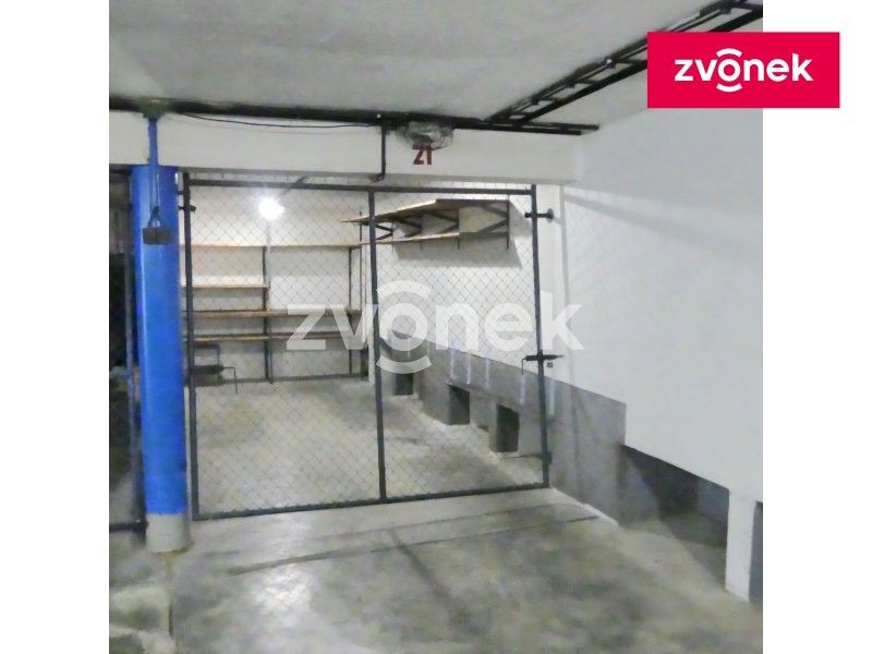 Garáže, Tyršova, Zlín, 16 m²