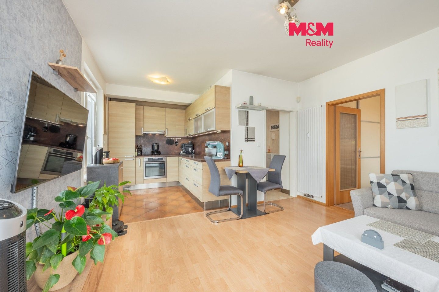 2+kk, Holubí, Praha, 40 m² - 1