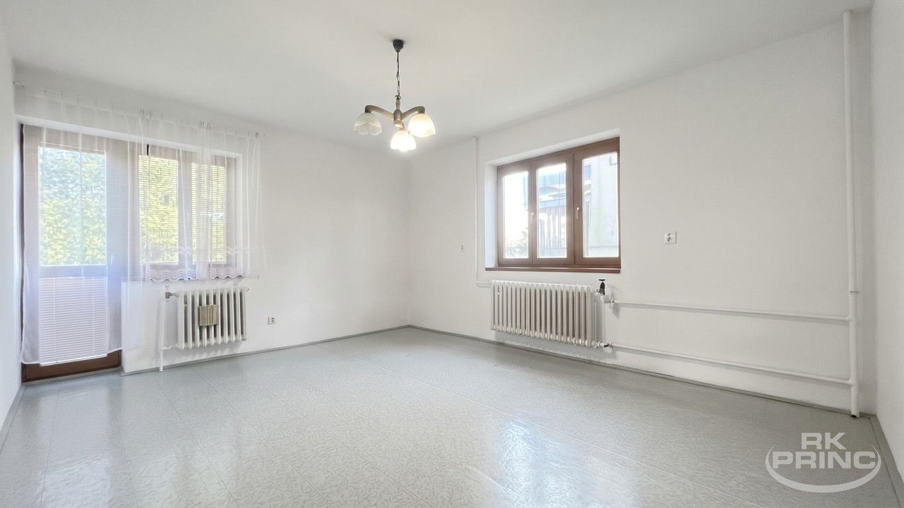 Rodinné domy, Jiřího Wolkera, Český Brod, 230 m² - 1