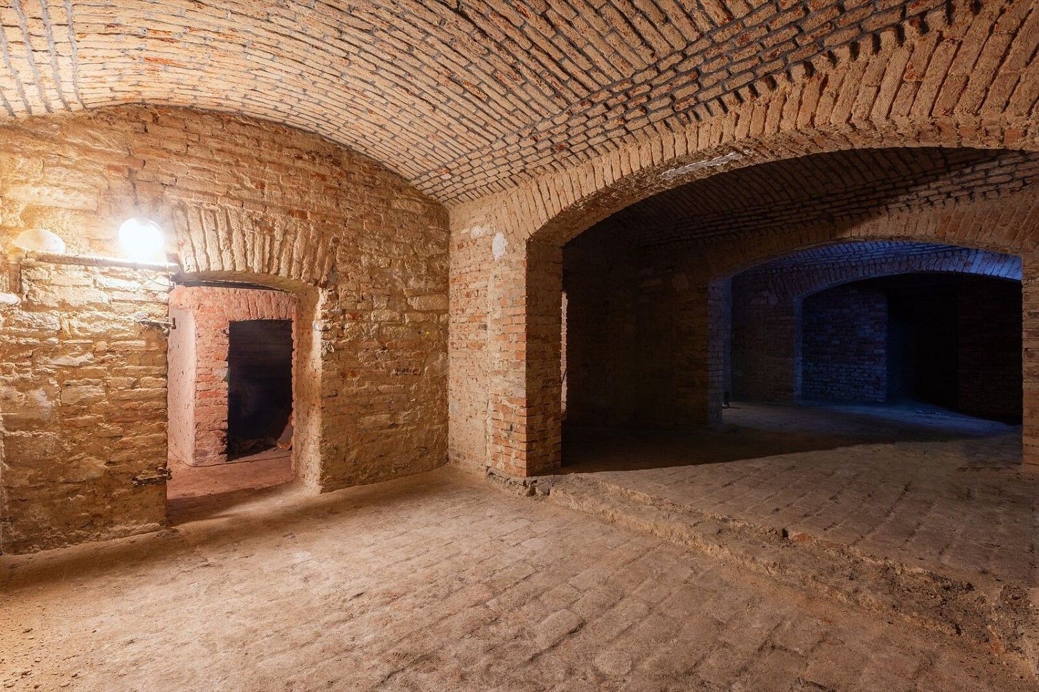 Obchodní prostory · 185 m² · Praha - Libeň, okres Praha 8, Hlavní město Praha - 3