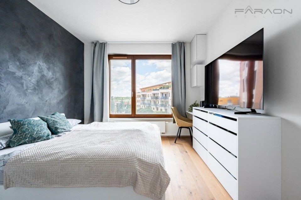 Byt 3+kk · 95 m² · Naskové, Praha - 3