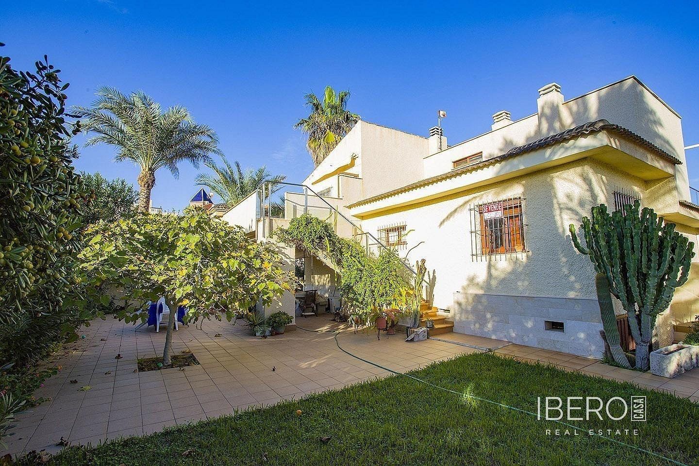 Prodej rodinný dům - La Manga del Mar Menor, ES, 379 m² - 5