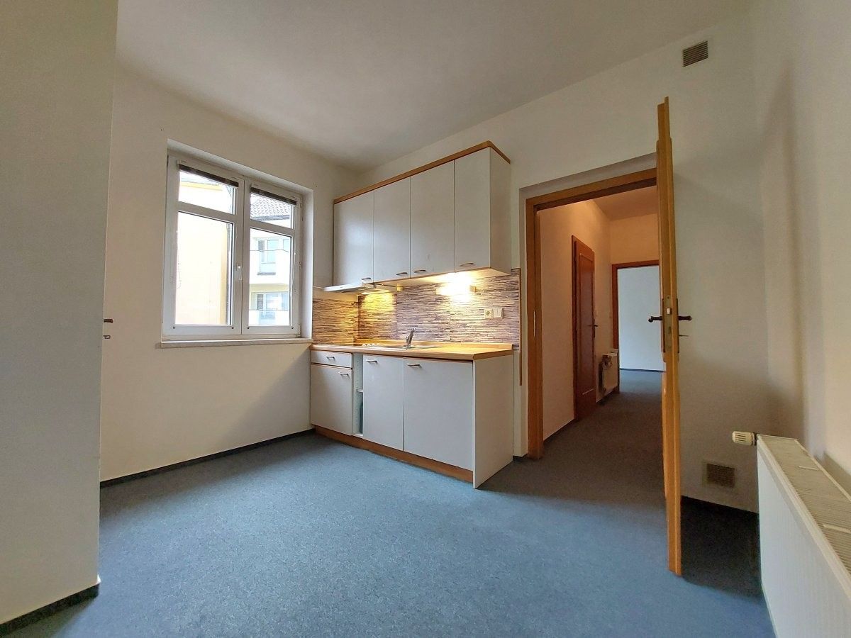 1+1, Pardubická, Hradec Králové, 40 m² - 2