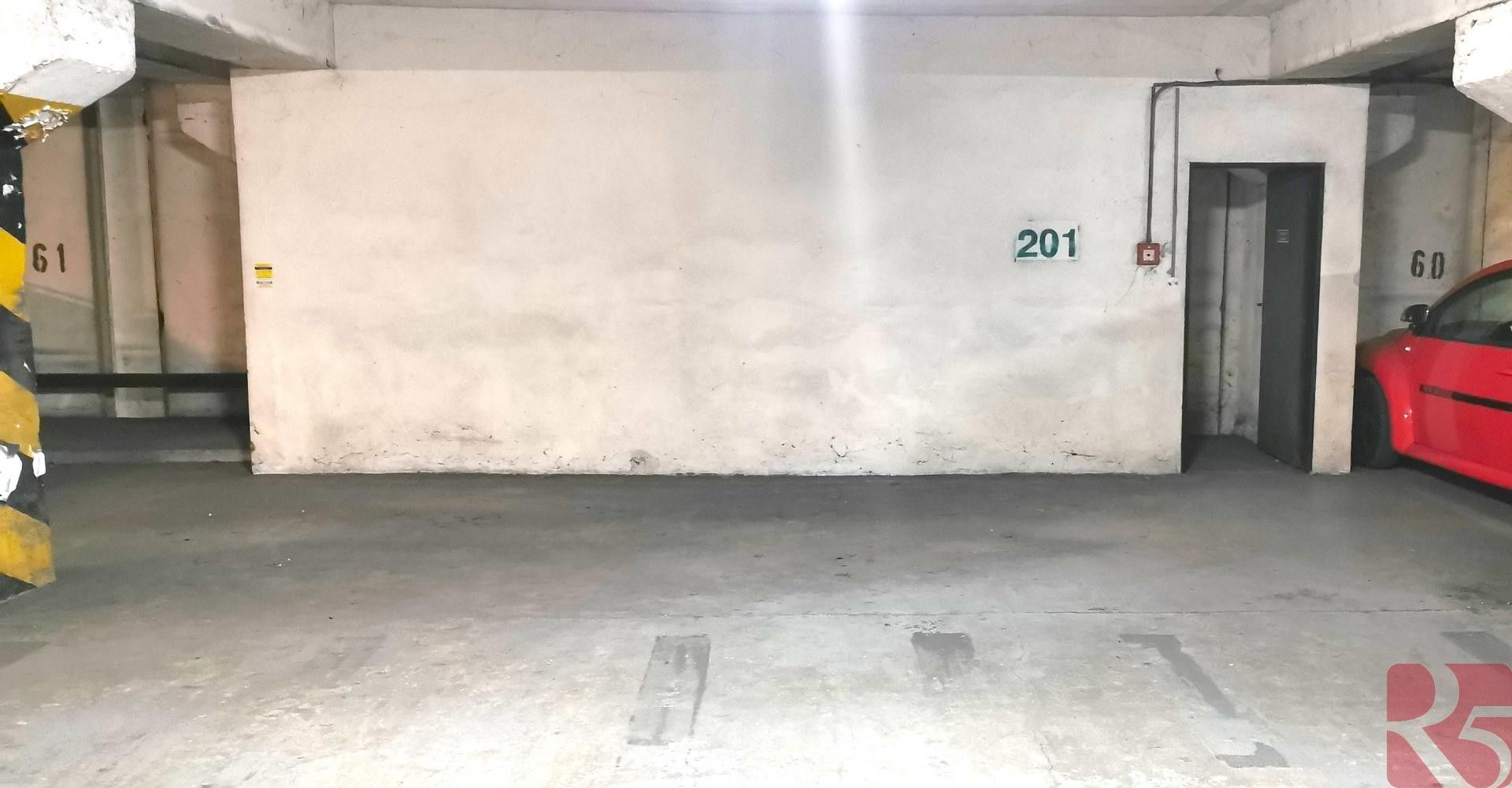 Ostatní, Štúrova, Praha, 21 m²