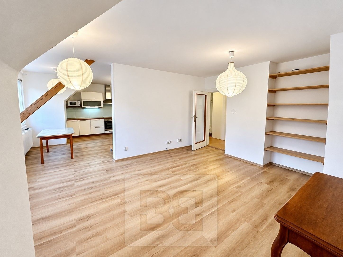 4+kk, Praha, 99 m² - 2