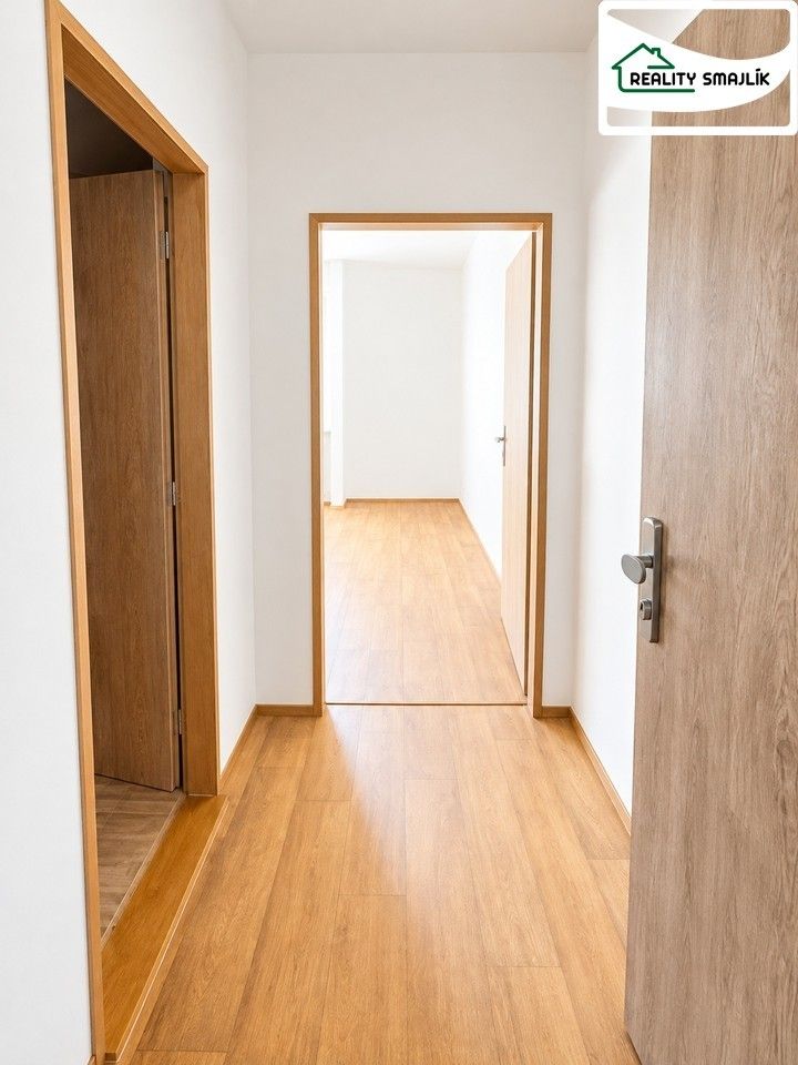 Pronájem byt 1+1 - Dragounská 2038, Cheb, 26 m² - 5
