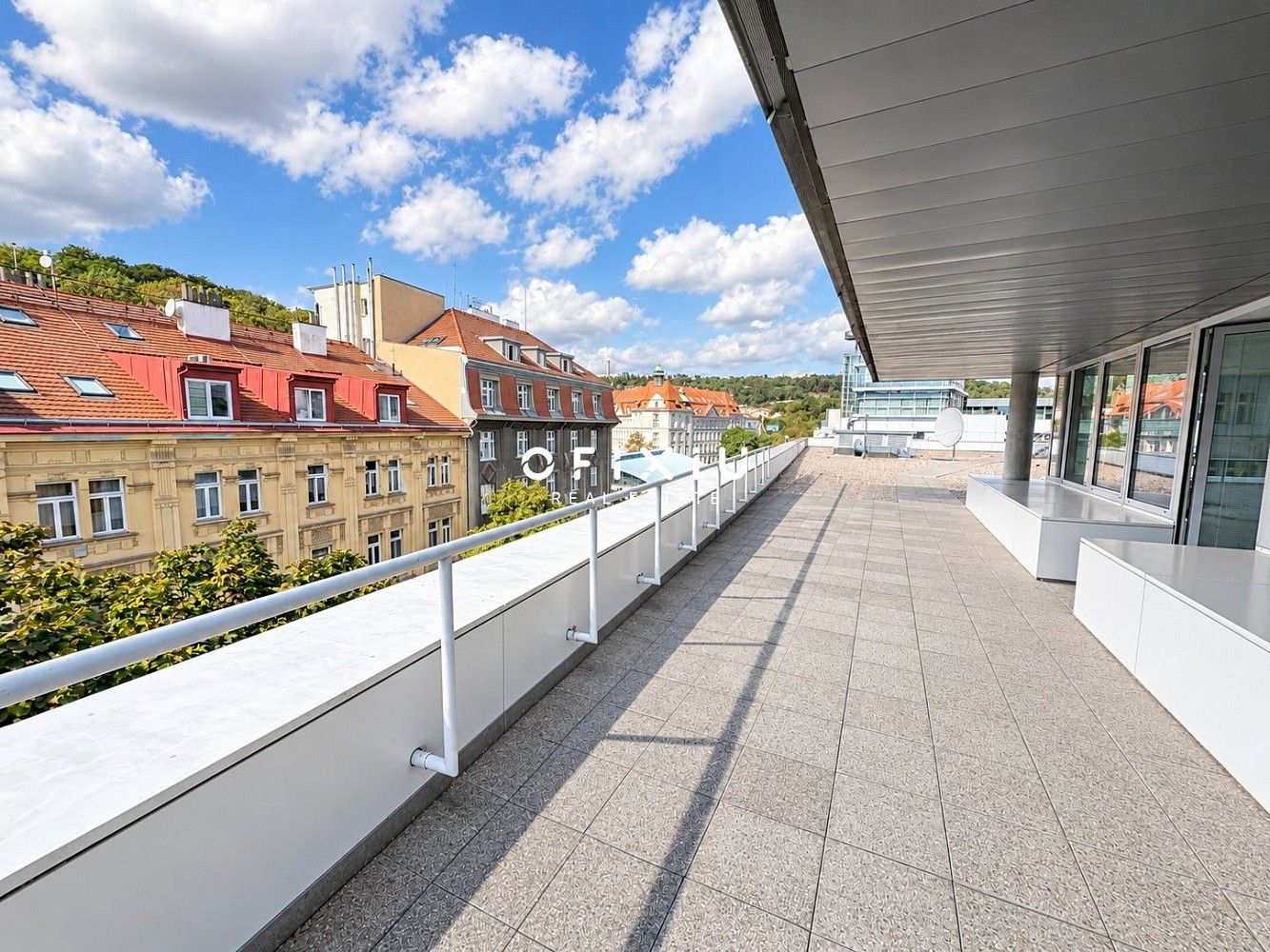 Pronájem kancelář - Karla Engliše, Praha 5 - Smíchov, 4 000 m² - 5