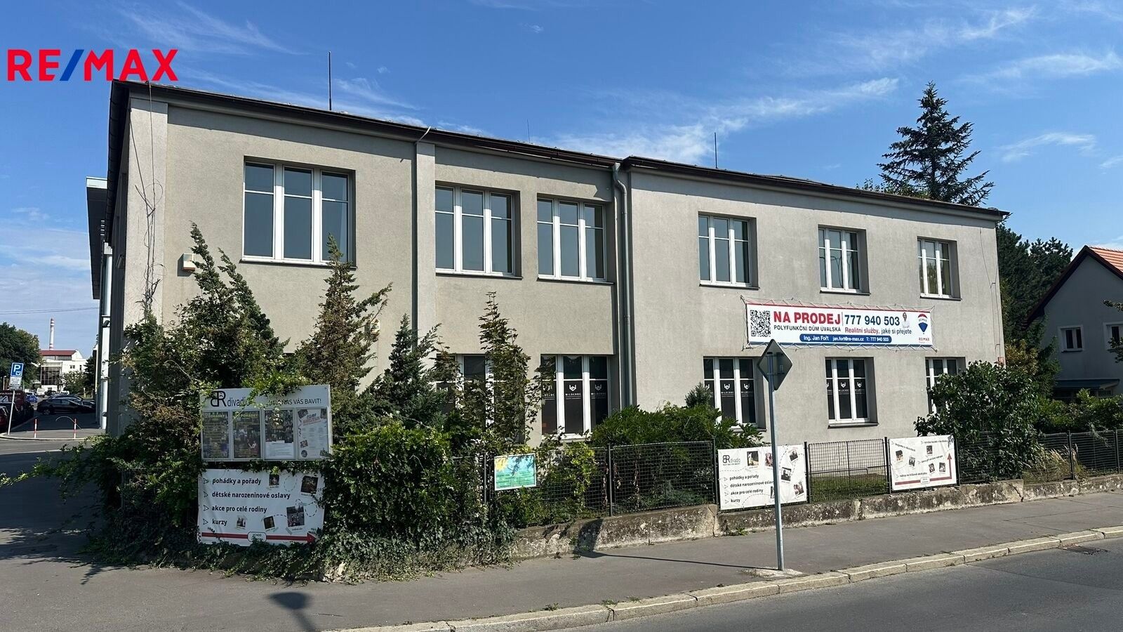 Prodej obchodní prostory - Úvalská, Praha, 590 m²