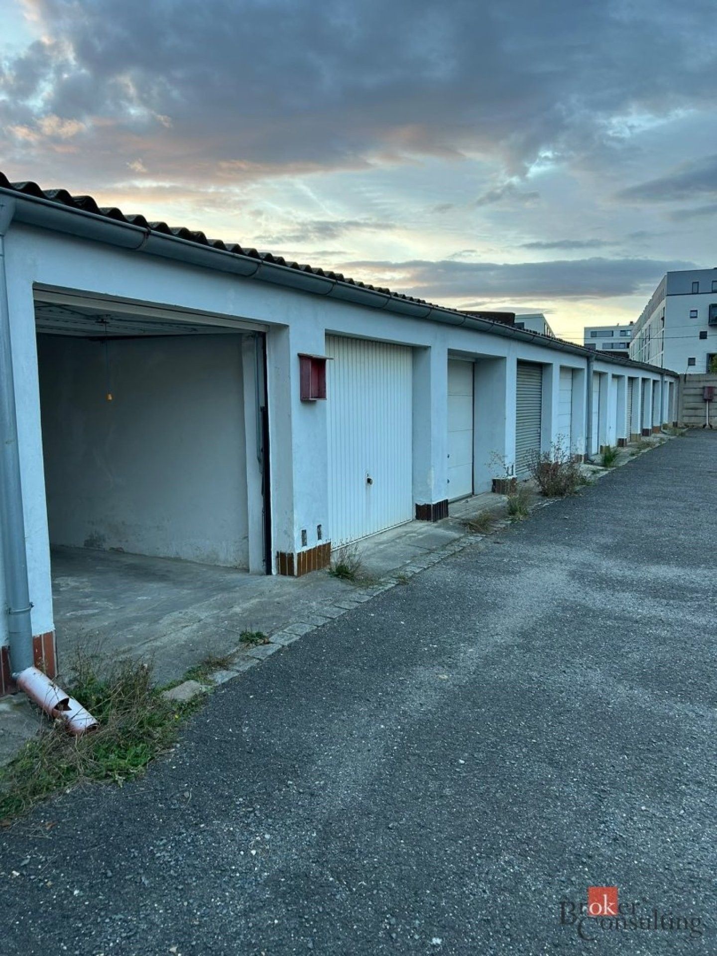 Garáž · 15 m² · Slovanská alej, Plzeň - 3