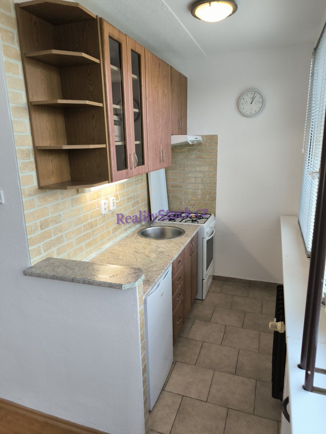 1+kk, Veltruská, Praha, 30 m²