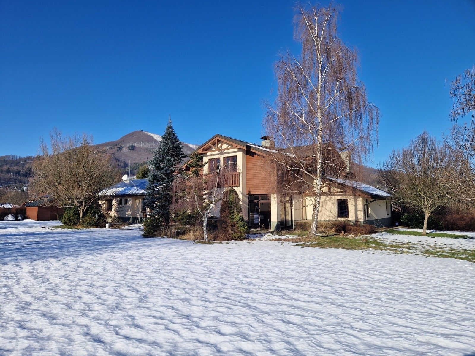 Rodinné domy, Čeladná, 292 m²