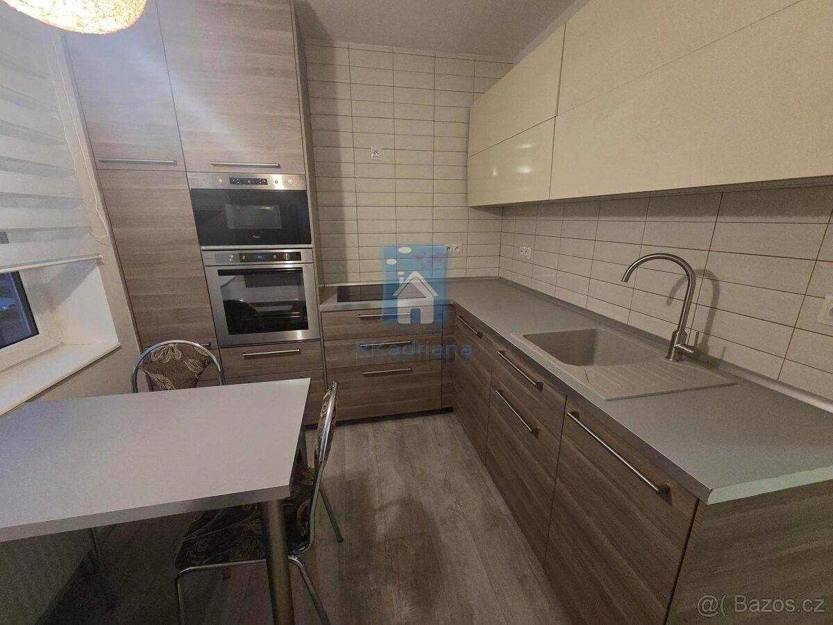 Pronájem byt - Tlučná, 330 26