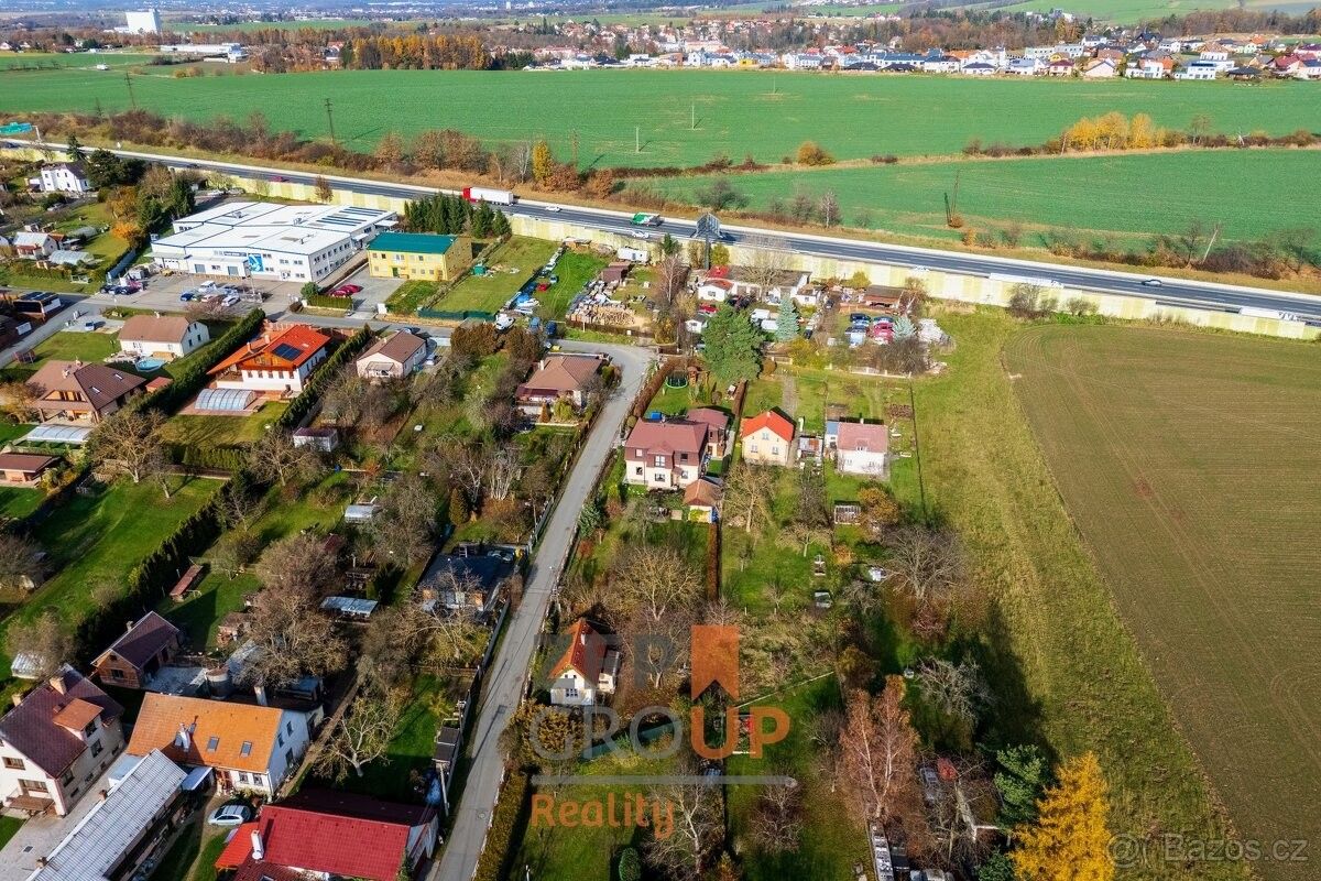 Prodej pozemek pro bydlení - Strančice, 251 63