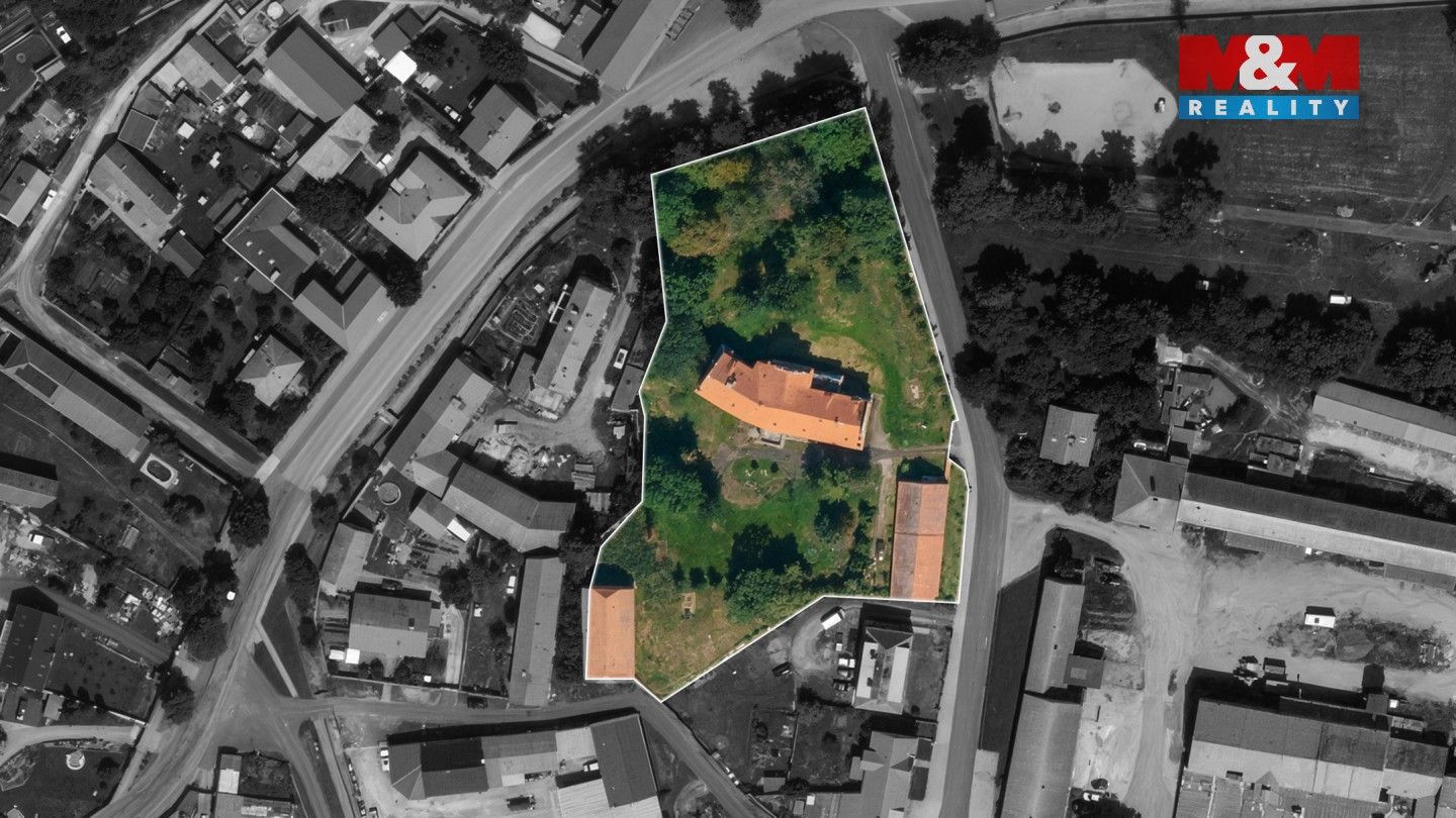 Památky · 1 075 m² · Školní, Mšené-lázně - 3