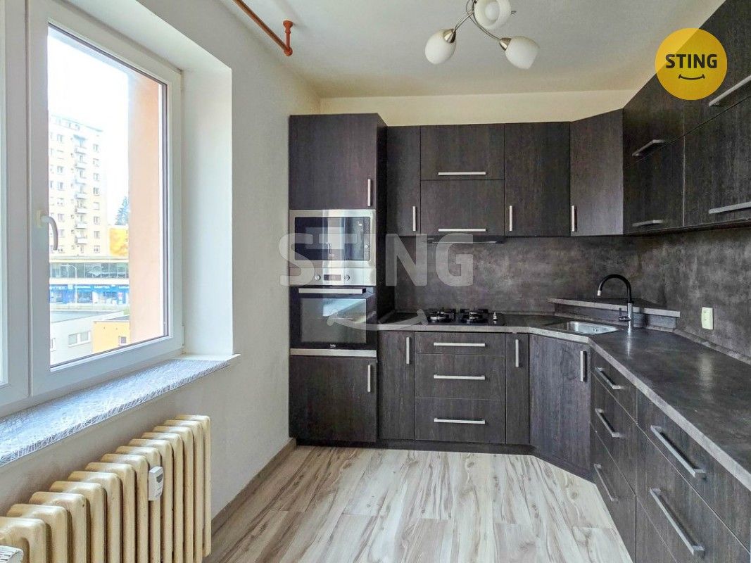 Pronájem byt 2+1 - V Aleji, Karviná, 58 m²