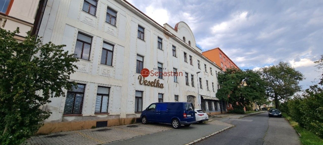 Pronájem sklad - Hlaváčova, Pardubice, 20 m²