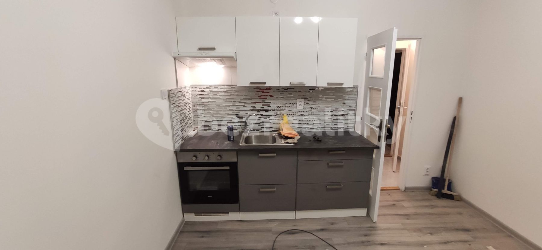 1+kk, Sluhy, Středočeský kraj, 35 m² - 1