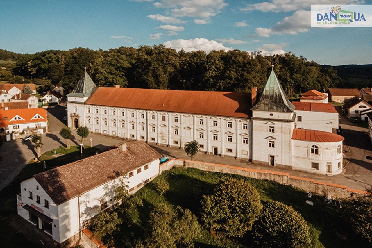 Prodej pozemek pro bydlení - Žihobce, 2 632 m²