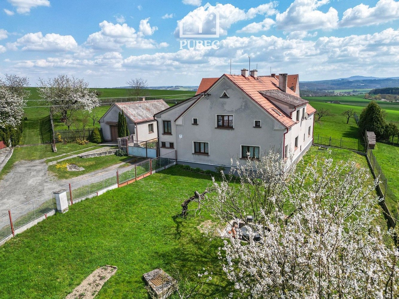 Rodinné domy, Jarov, okres Plzeň-sever, Plzeňský kraj, 275 m² - 1