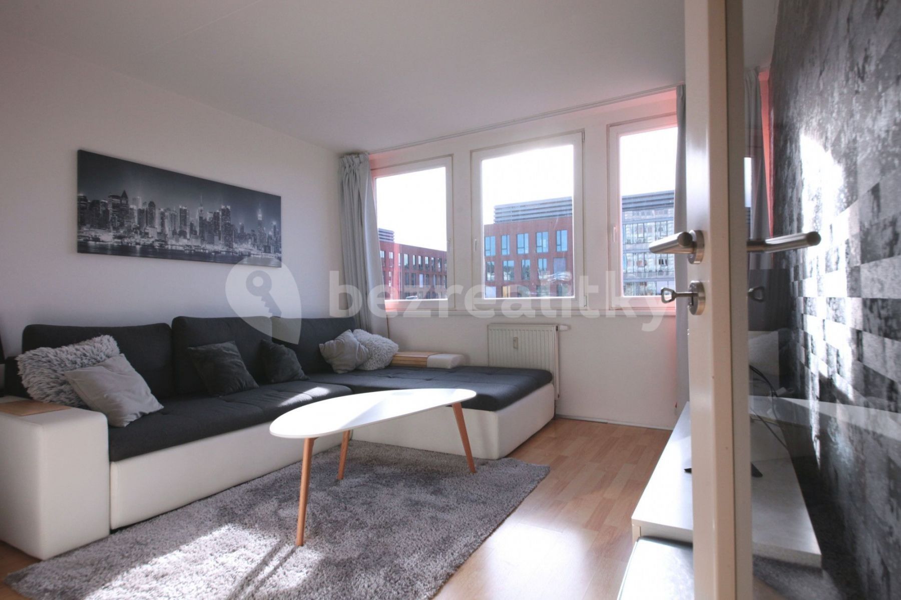 2+1, Molákova, Praha - Karlín, 46 m² - 1