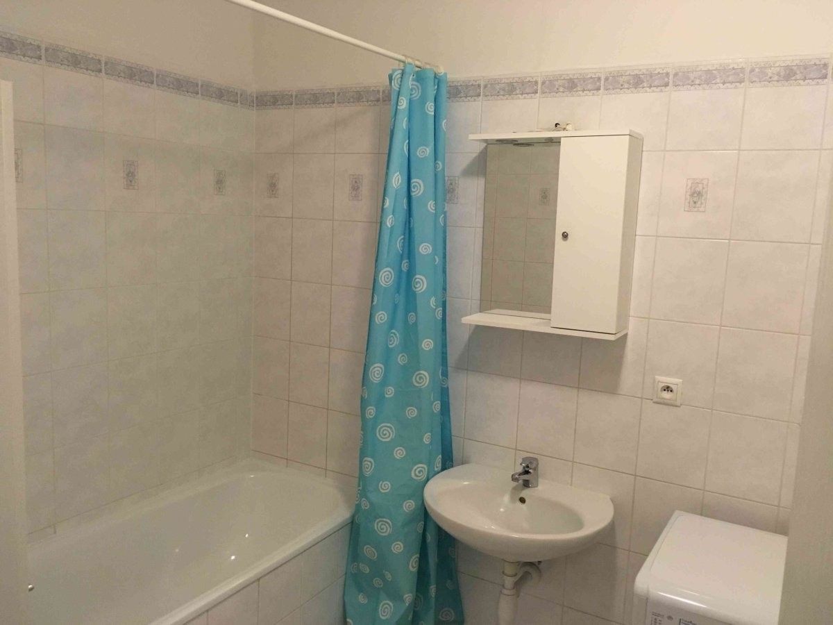 Byt 2+kk · 54 m² · Bechlínská, Praha - 4