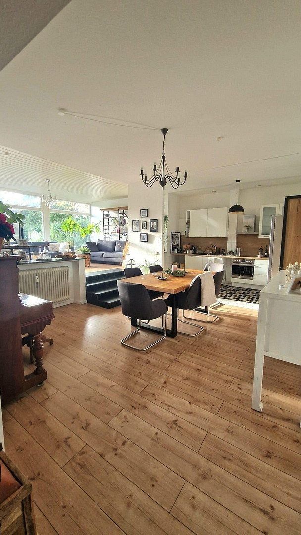 2+kk, Freiheitstr. 30 Mönchengladbach Rheydt Nordrhein-Westfalen 41236, 106 m² - 1