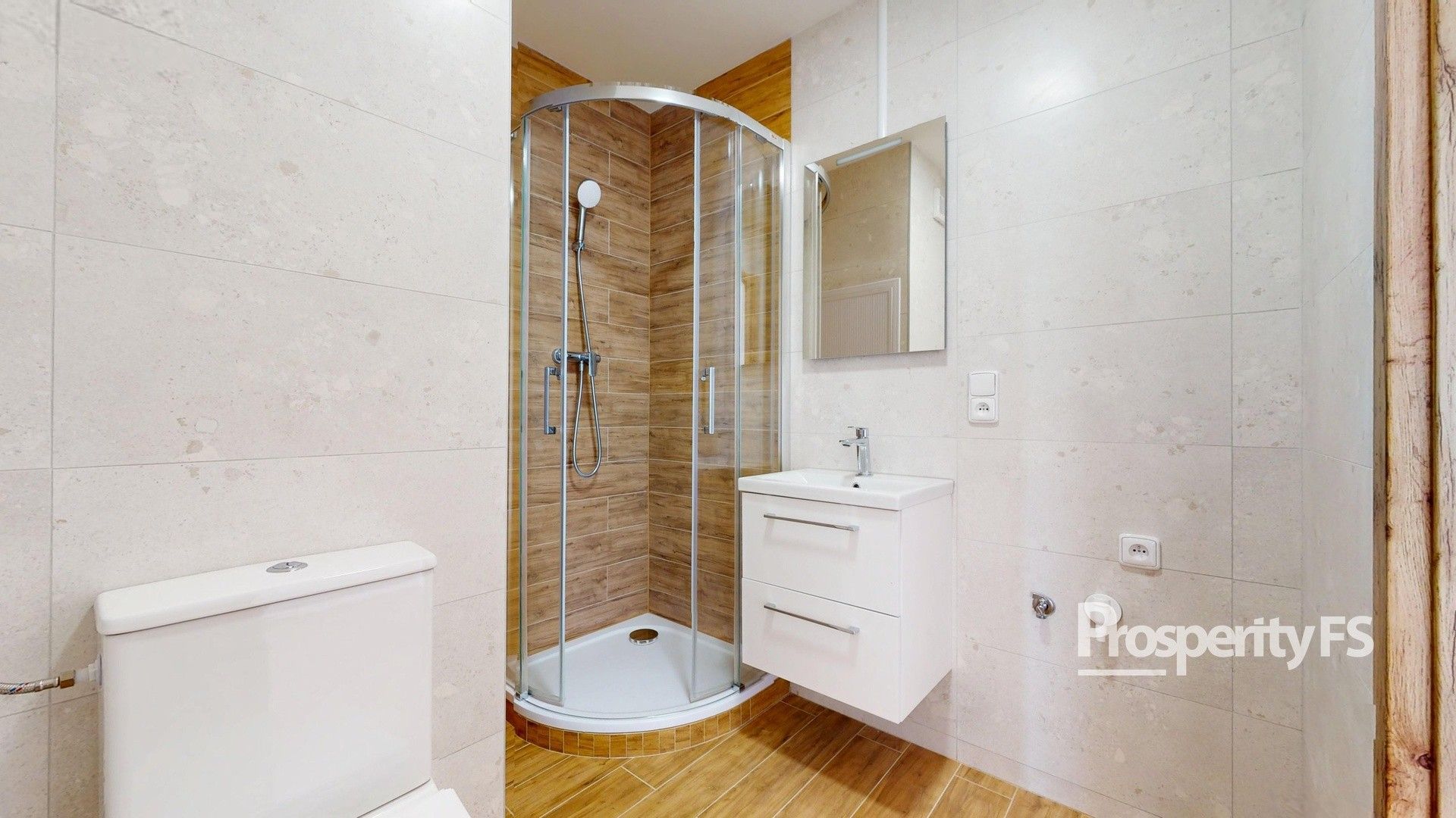 Pronájem byt 1+1 - Kmochova, Ústí nad Labem Severní Terasa, 33 m² - 2