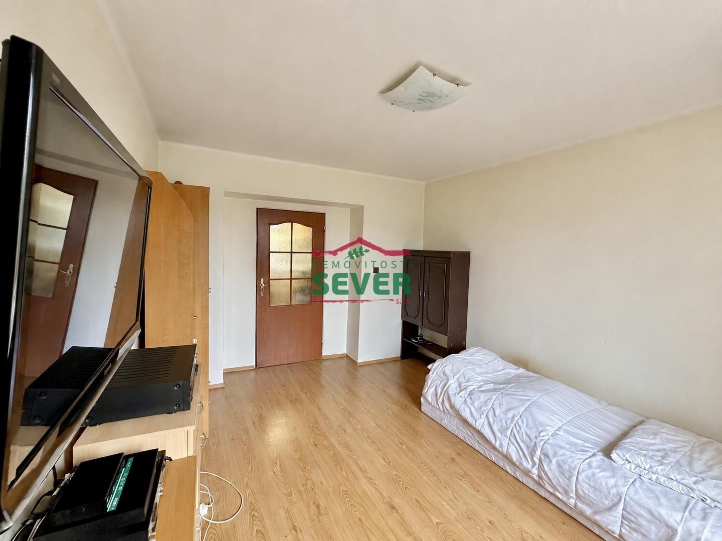 Prodej byt 2+1 - Čsl. armády, Most, 54 m² - 5