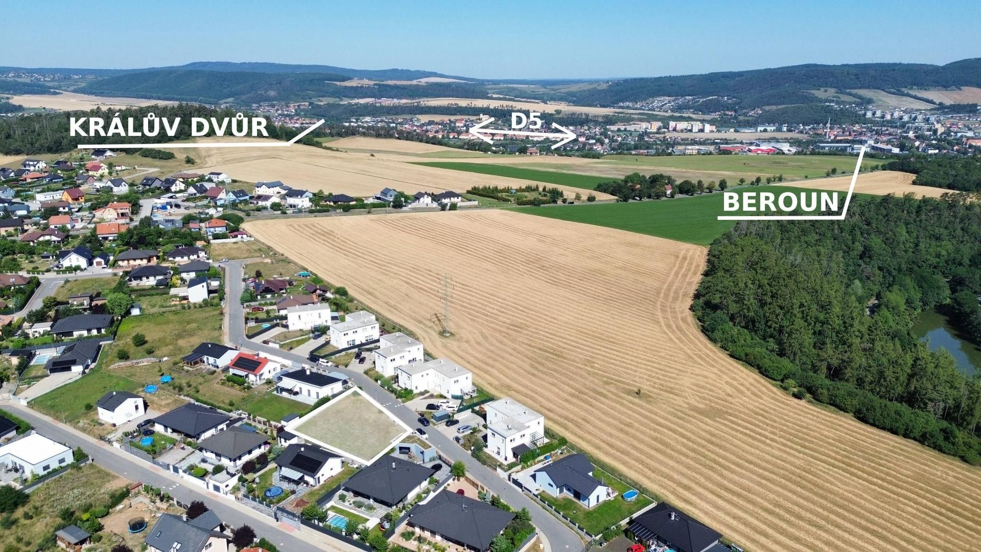 Pozemek pro bydlení · 714 m² · Na Vinohradech, Králův Dvůr - 2