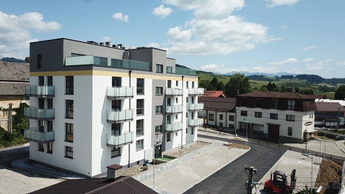 Byty, 987 65, Slovensko - 1