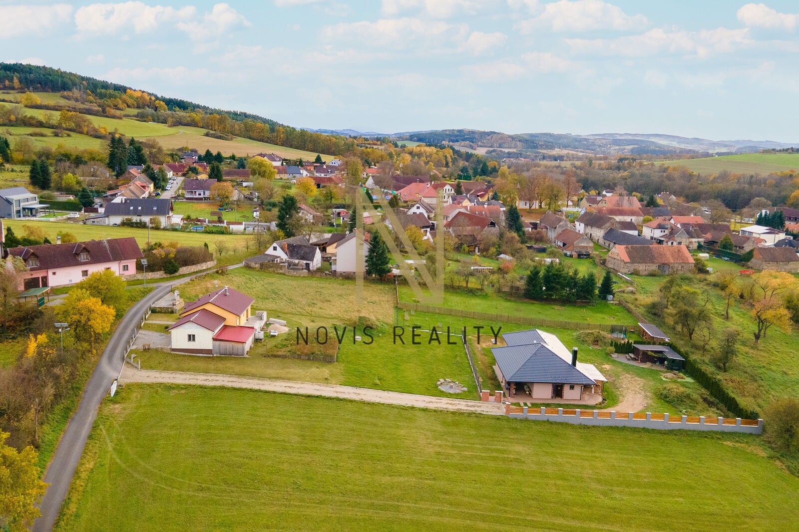 Pozemky pro bydlení, Strunkovice nad Volyňkou, 698 m² - 1