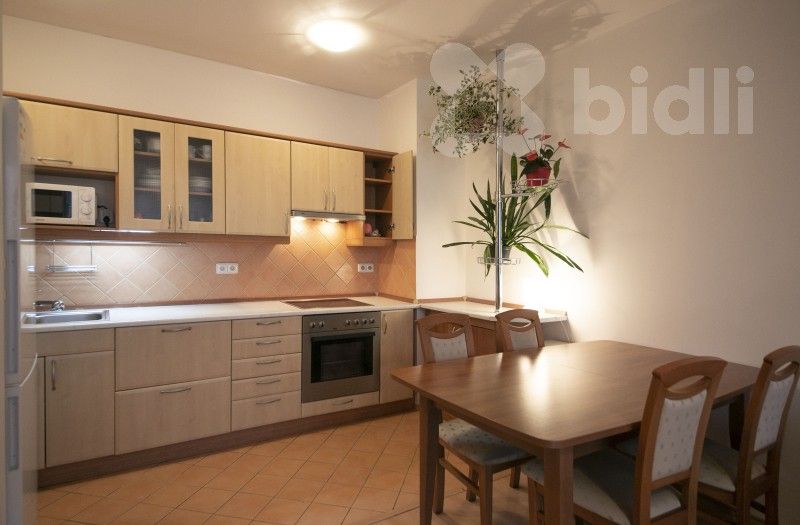 2+kk, Werichova, Praha, 50 m²