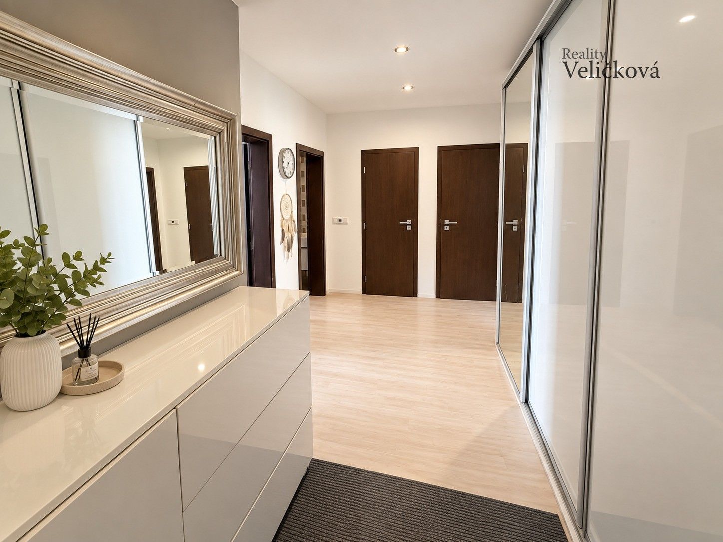 Pronájem byt 3+kk - třída Karla IV., Hradec Králové, 109 m² - 5