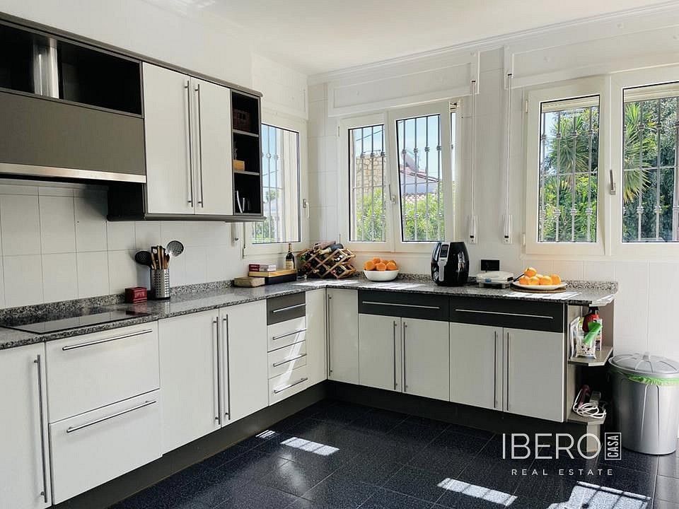 Prodej rodinný dům - Denia, ES, 426 m² - 2
