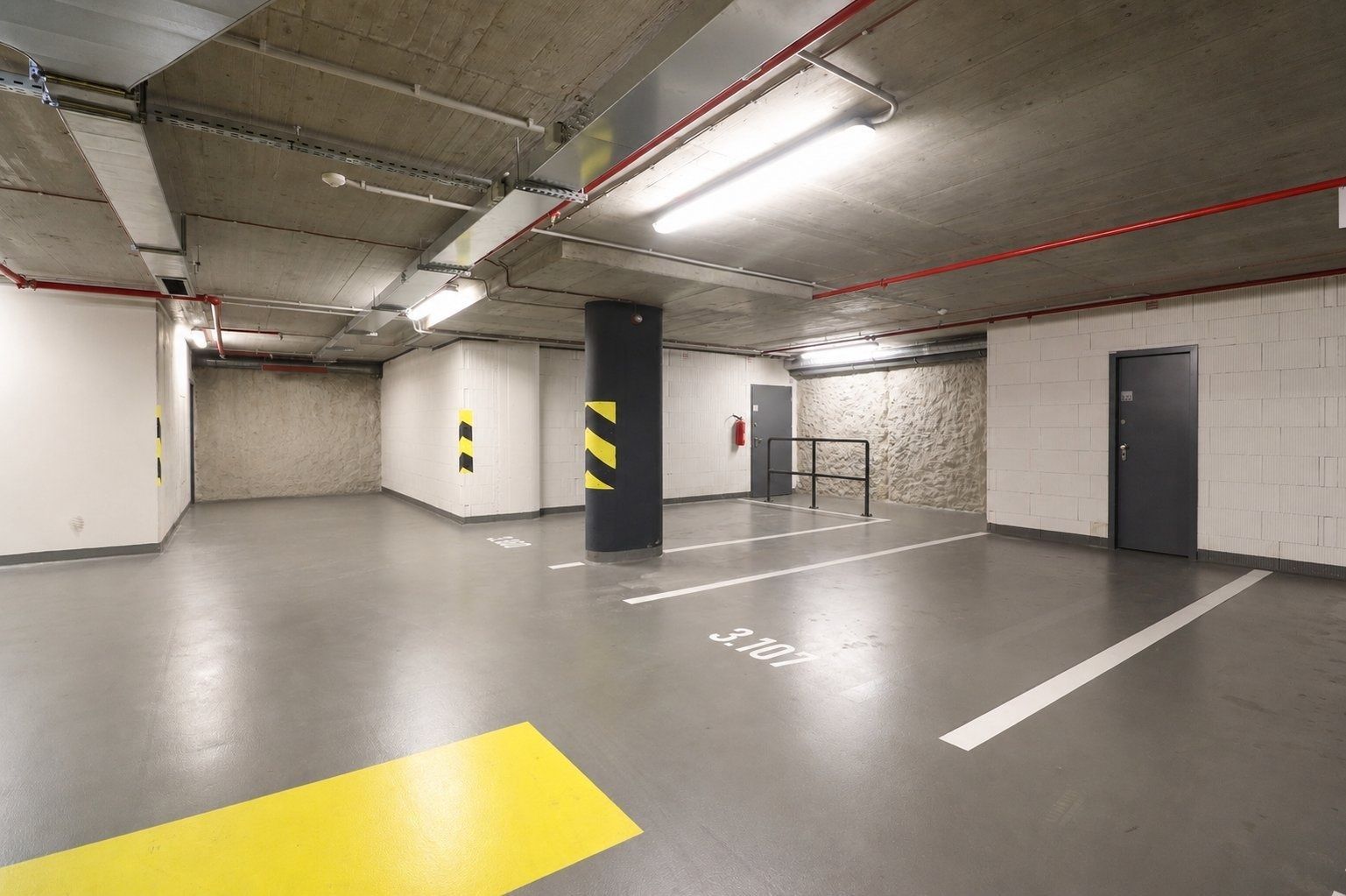 Garáž · 15 m² · Sokolovská, Praha - Karlín - 3