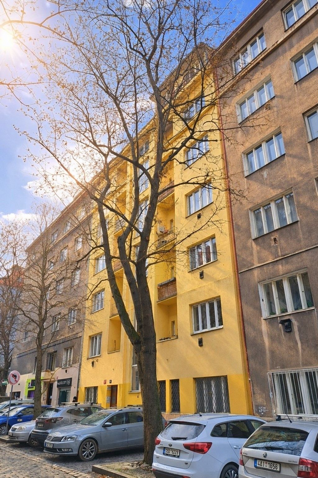 Prodej byt 1+kk - Národní obrany, Praha, 31 m²