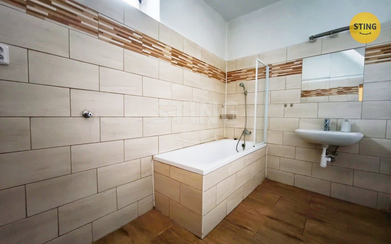 Prodej rodinný dům - Pod Skálou, Hořepník, 200 m²