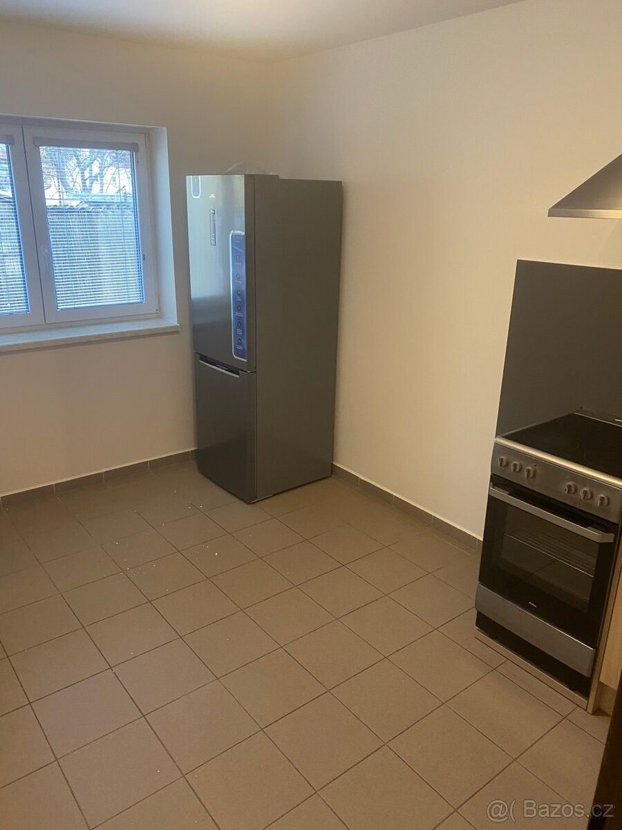 Pronájem byt - Dobřany, 334 41