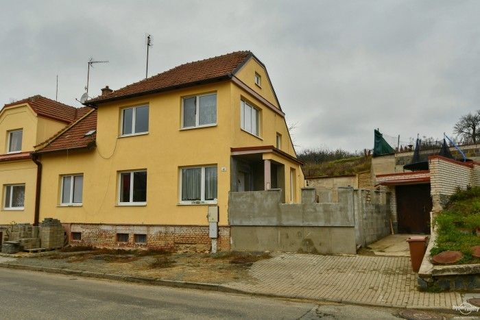 Prodej dům - Brněnská, Omice, 165 m²