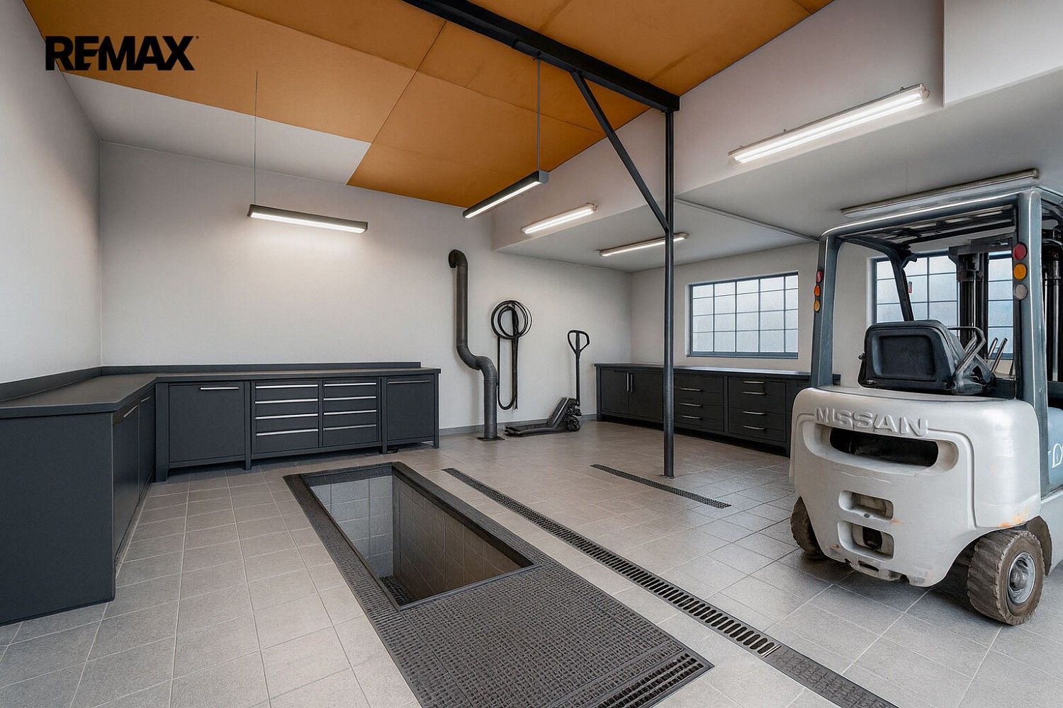 Prodej obchodní prostory - Rousínov - Rousínovec, okres Vyškov, Jihomoravský kraj, 280 m² - 5
