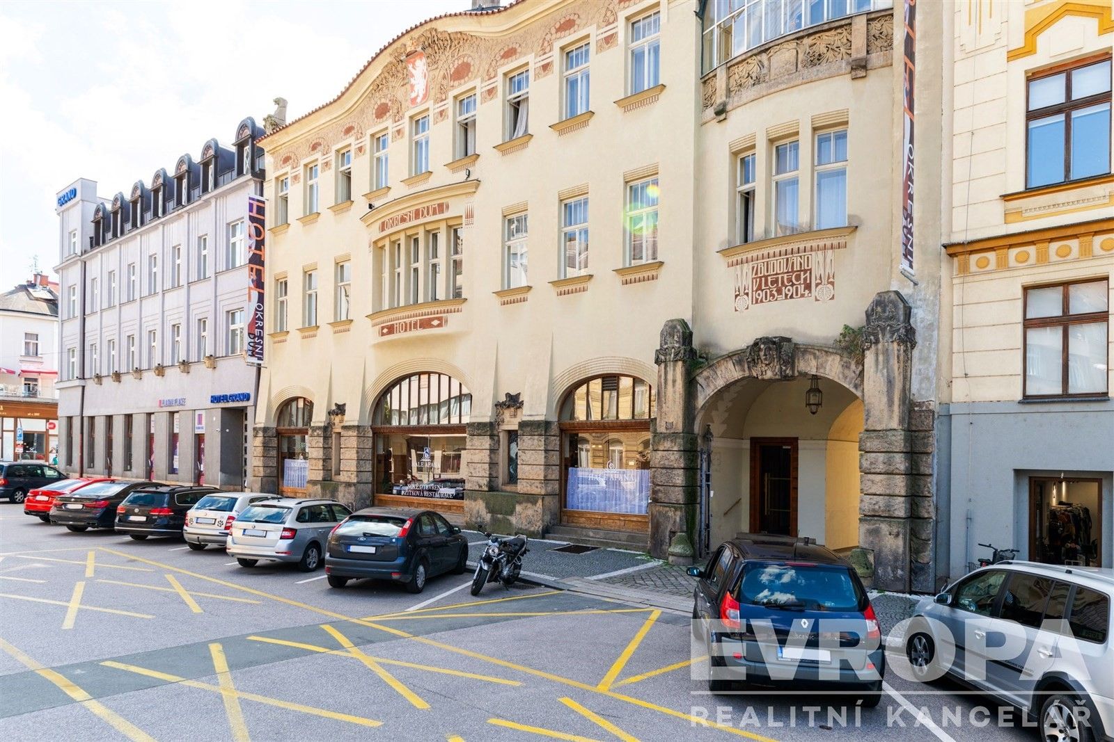 Pronájem restaurace - Palackého, Hradec Králové, 240 m²