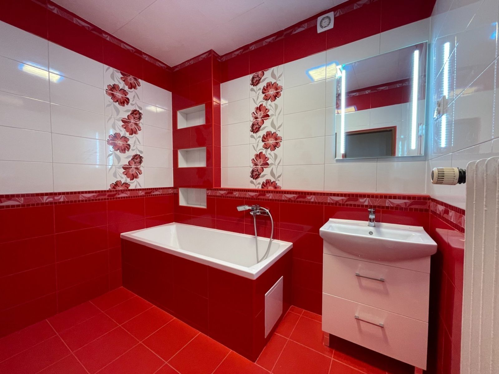 3+kk, tř. Budovatelů, Most - Most II, Ústecký kraj, 74 m² - 1