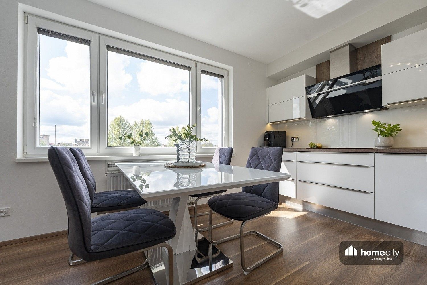 Prodej byt 3+kk - Bratranců Veverkových, Pardubice - Zelené Předměstí, 82 m² - 5