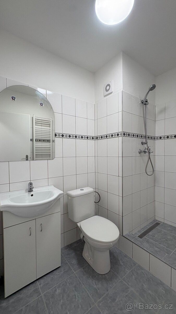 Byty, Plzeň, 301 00 - 2