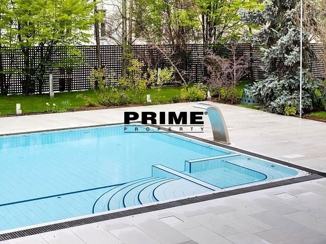 2+kk, Italská, Praha, 72 m²